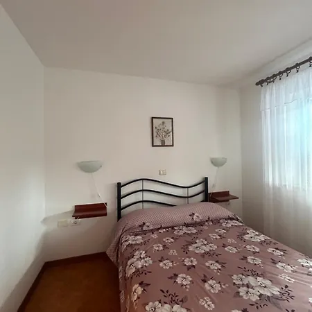 Hisa Vanda Apartment Dobrovo