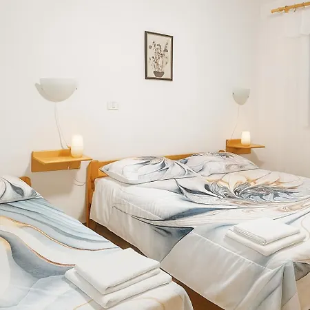 Διαμέρισμα Hisa Vanda *