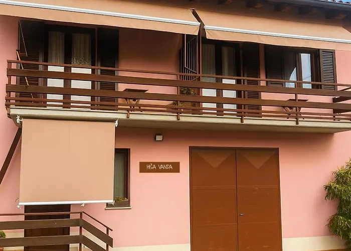 Hisa Vanda דירה